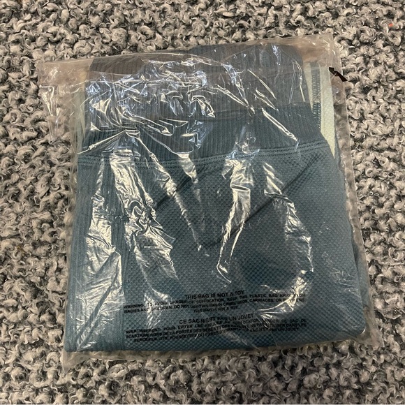 PINK Victoria's Secret Ombre Leggings - Picture 3 of 3